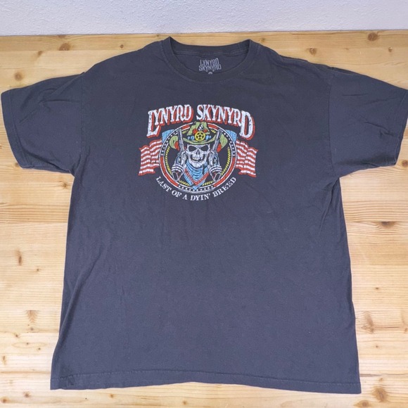 Lot 3 Women's Rock Band T-Shirts Pink Floyd Poison Lynyrd Skynyrd Graphic Unisex - Picture 14 of 14